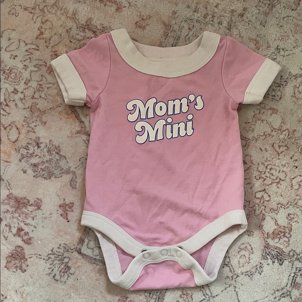 Cat & Jack Pink and Cream 'Mom's Mini' Bodysuit